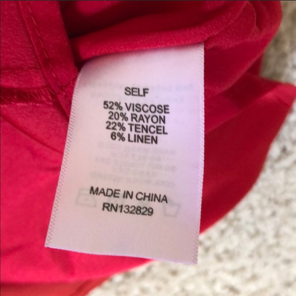 Red LPA knot dress - Picture 4 of 5